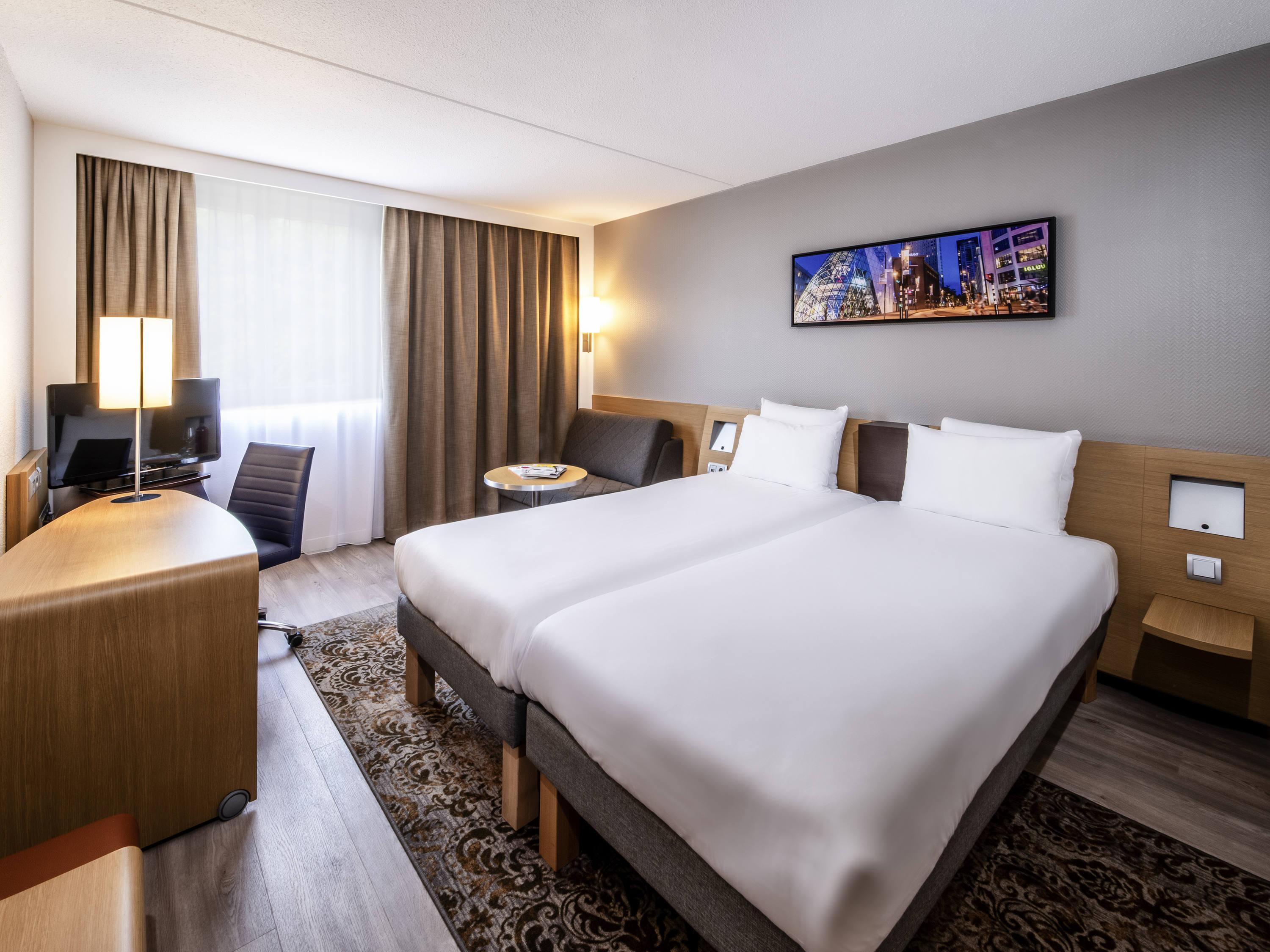 Novotel Eindhoven Exterior foto